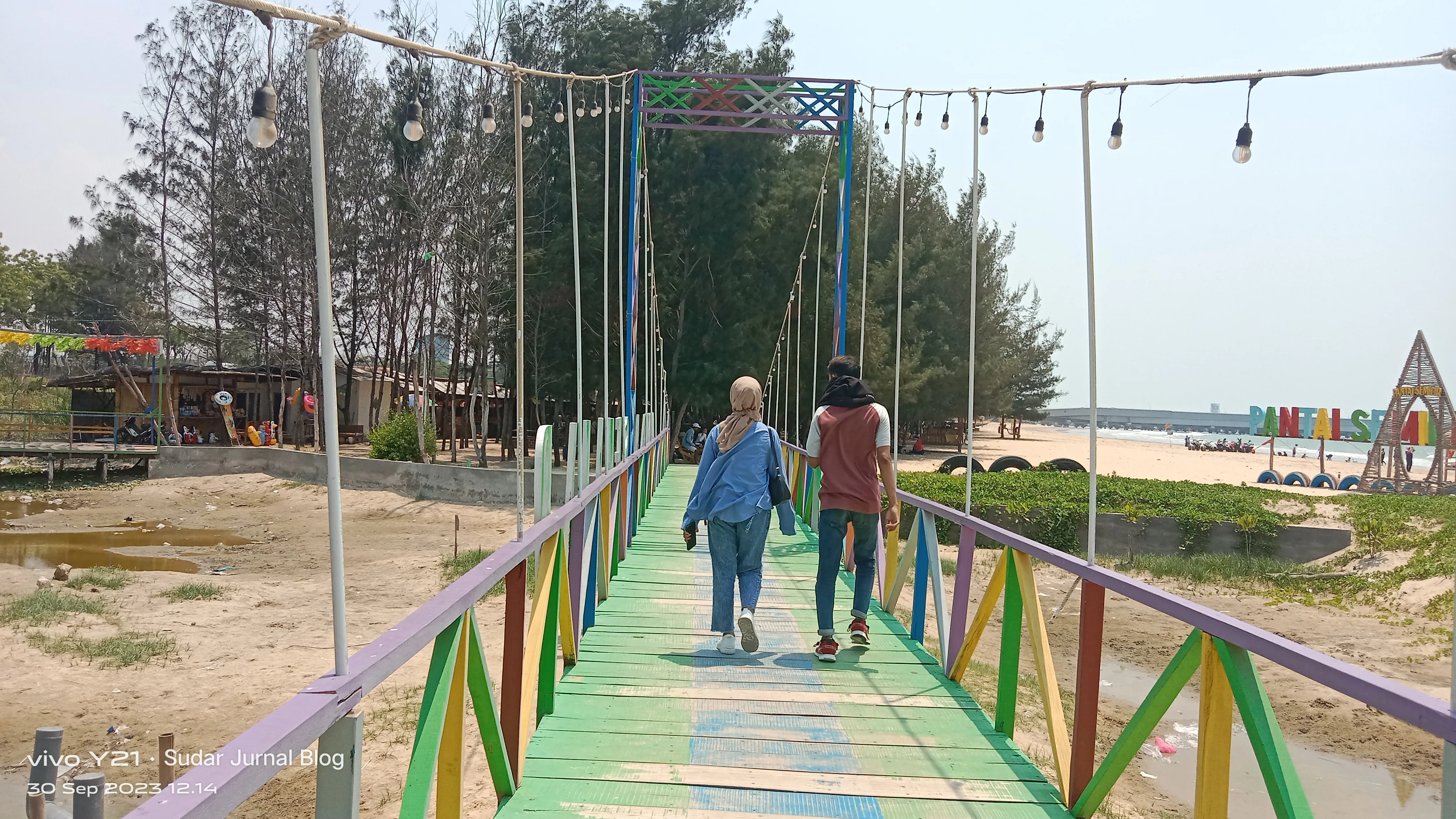 Pantai semilir tuban